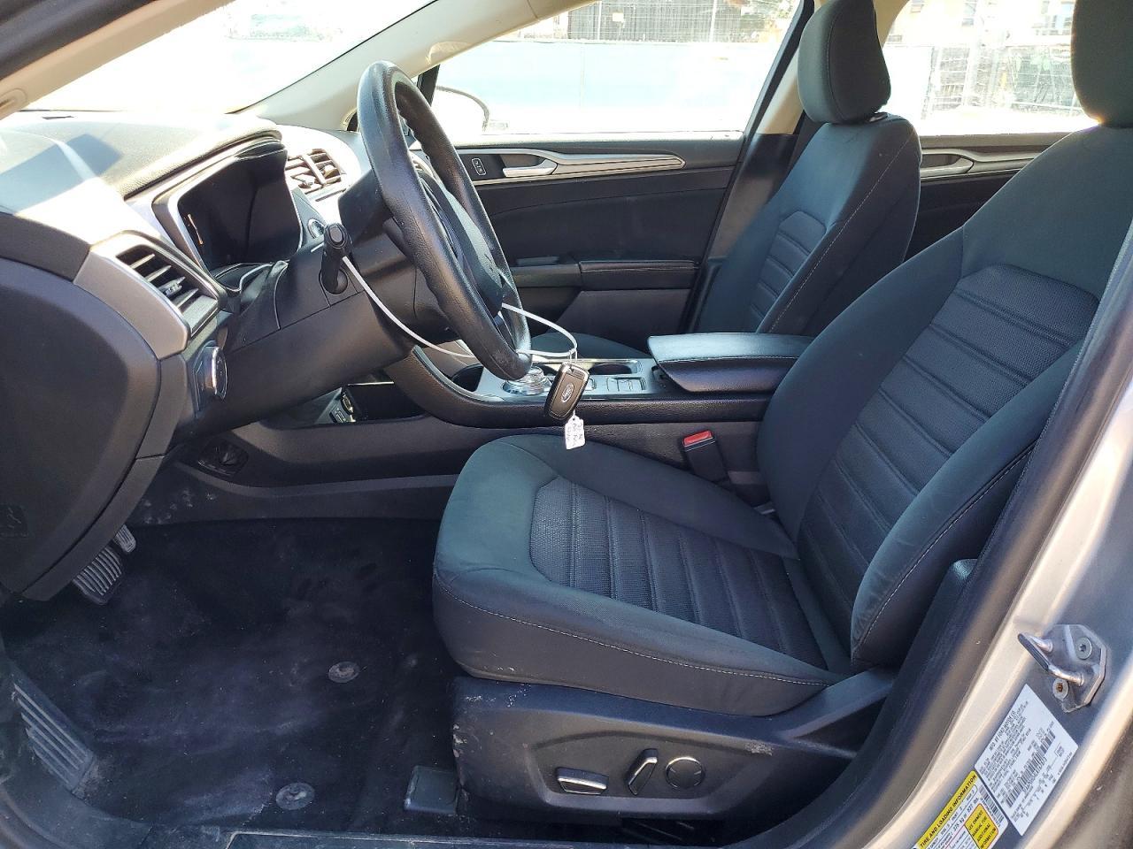 2020 Ford Fusion Se - Image 7