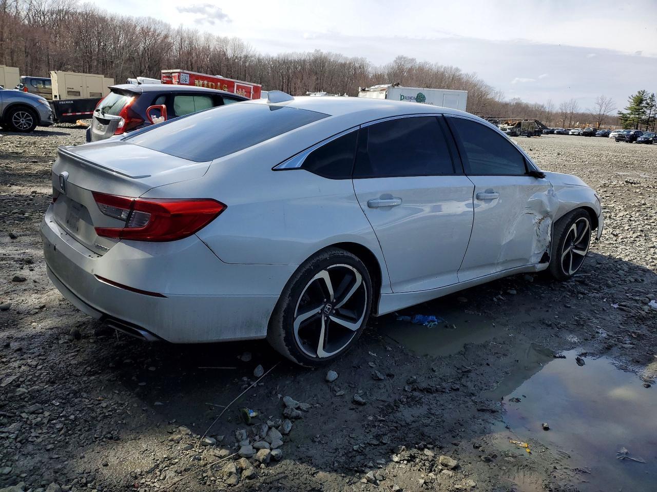 2020 Honda Accord Sport - Фото 3