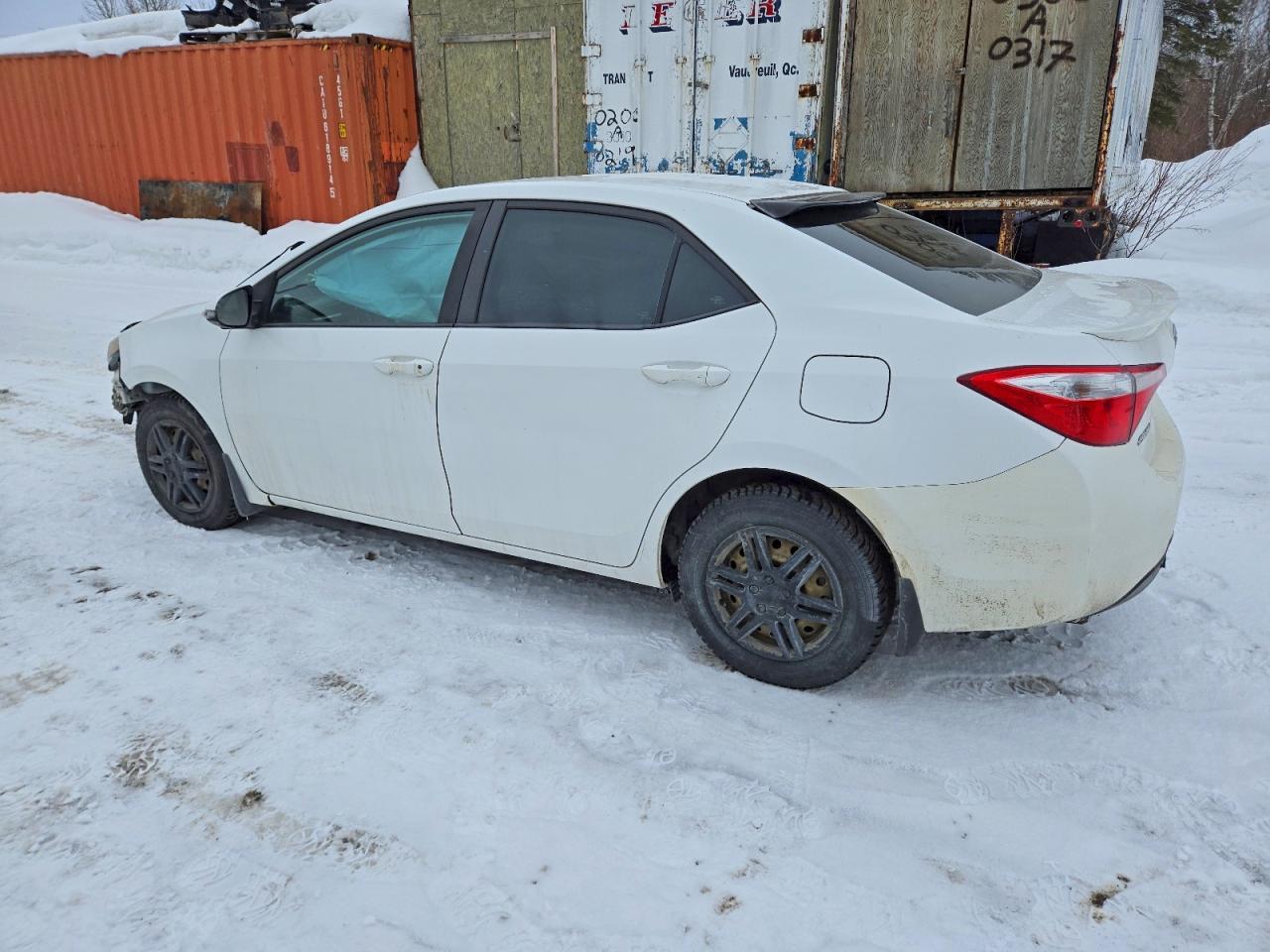 2015 Toyota Corolla L - Фото 2