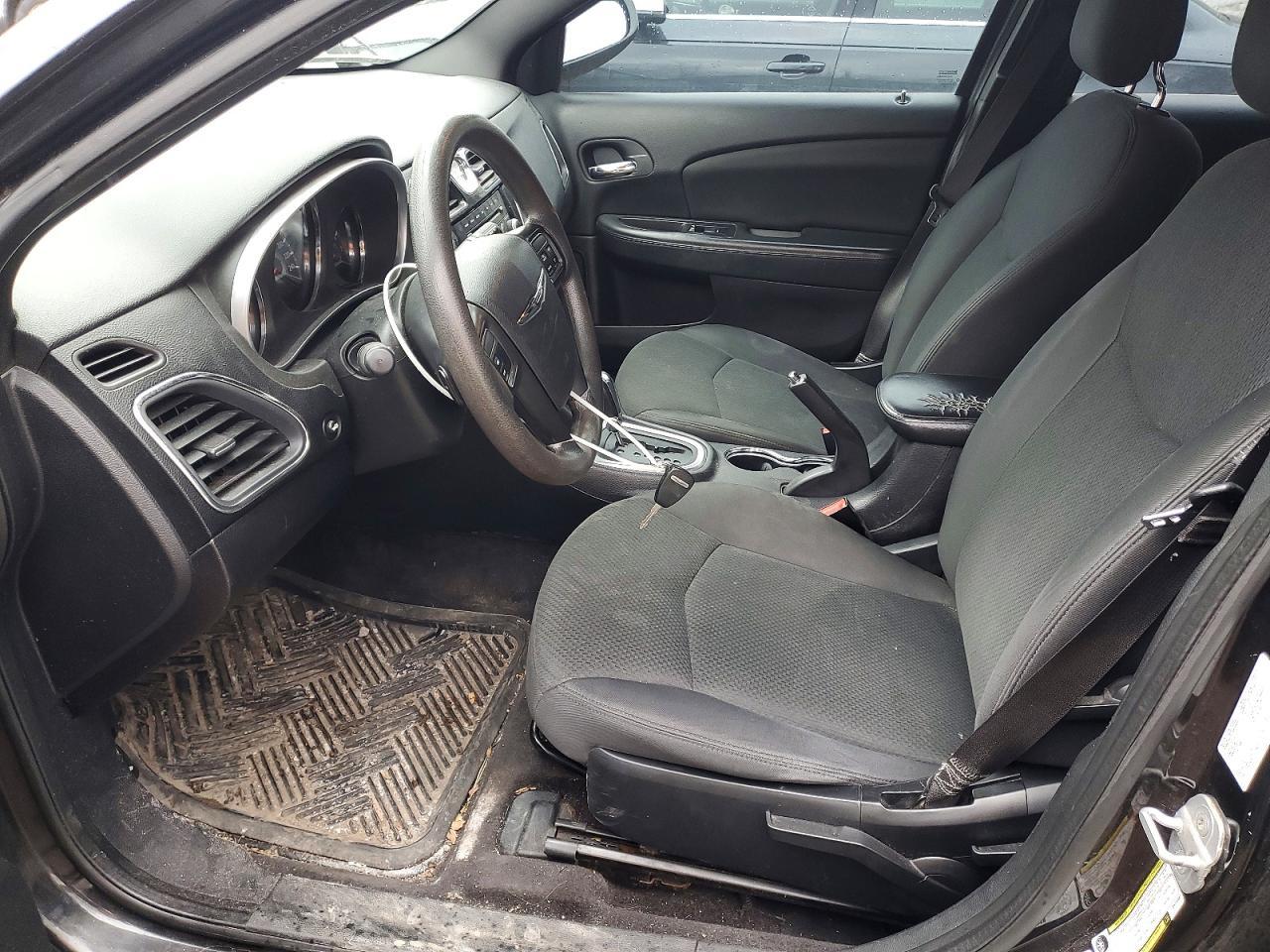 2011 Chrysler 200 Lx - Image 7