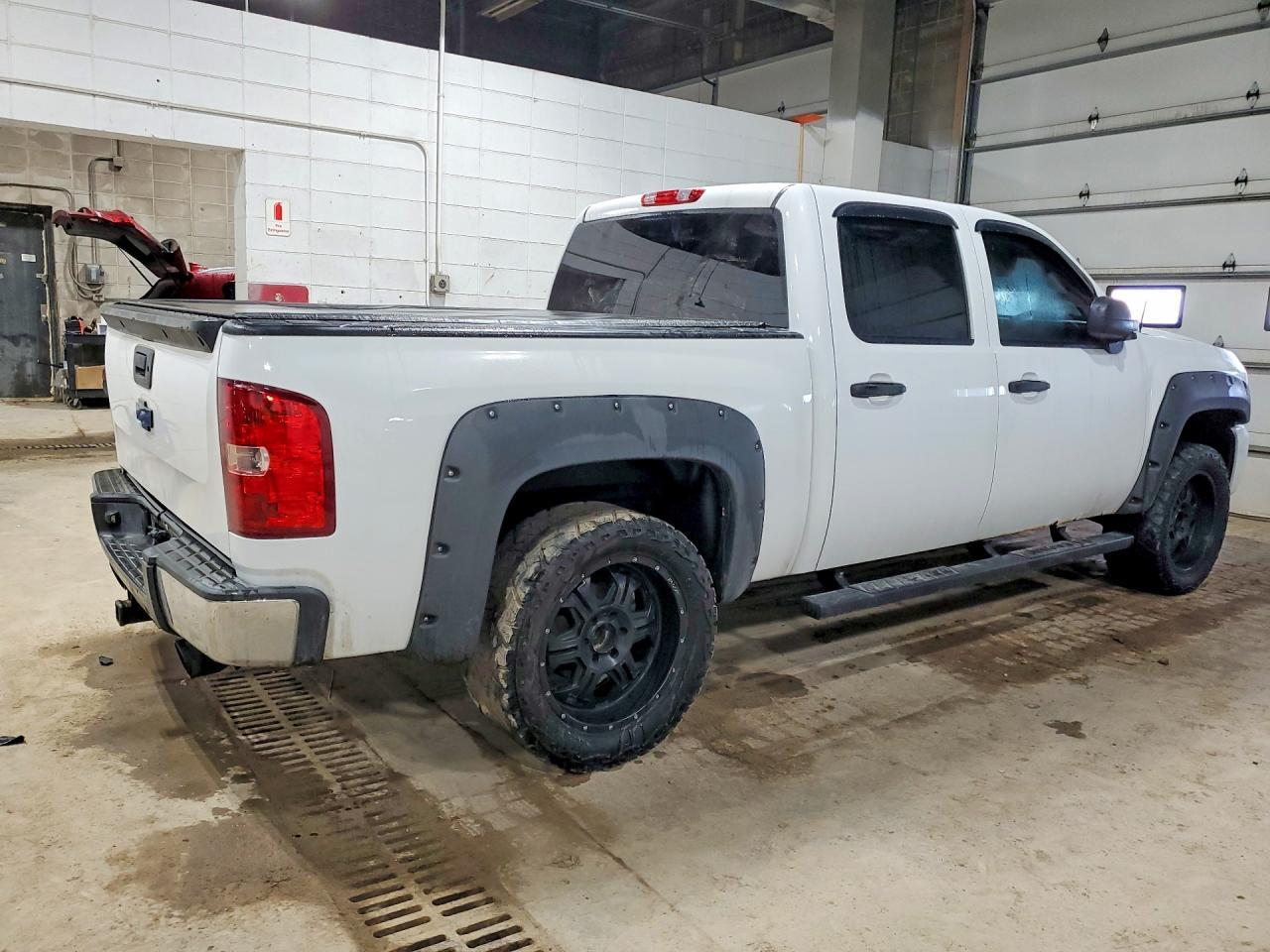 2011 Chevrolet Silverado C1500 Lt - Фото 3