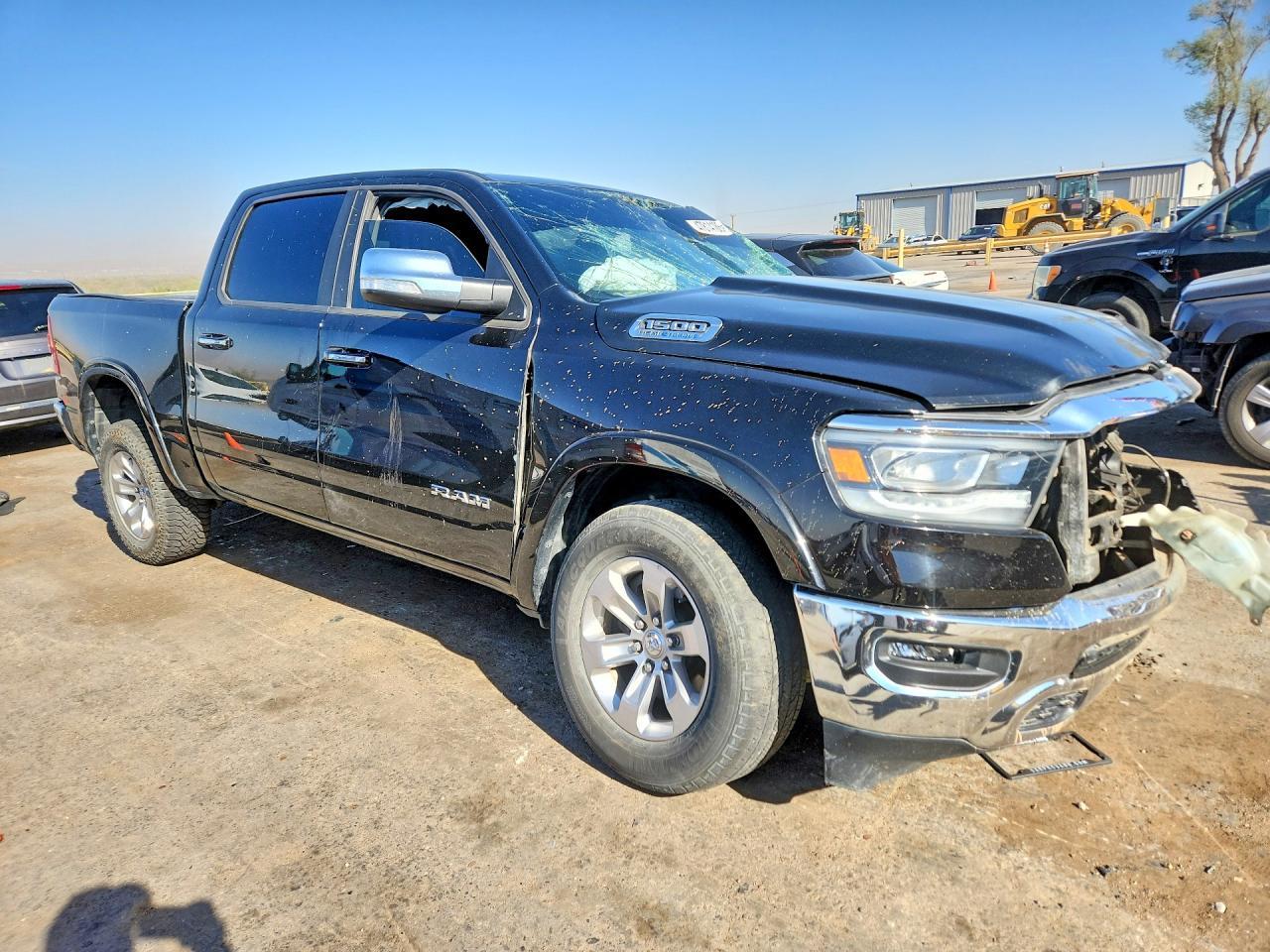 2022 Ram 1500 Laramie - Фото 4
