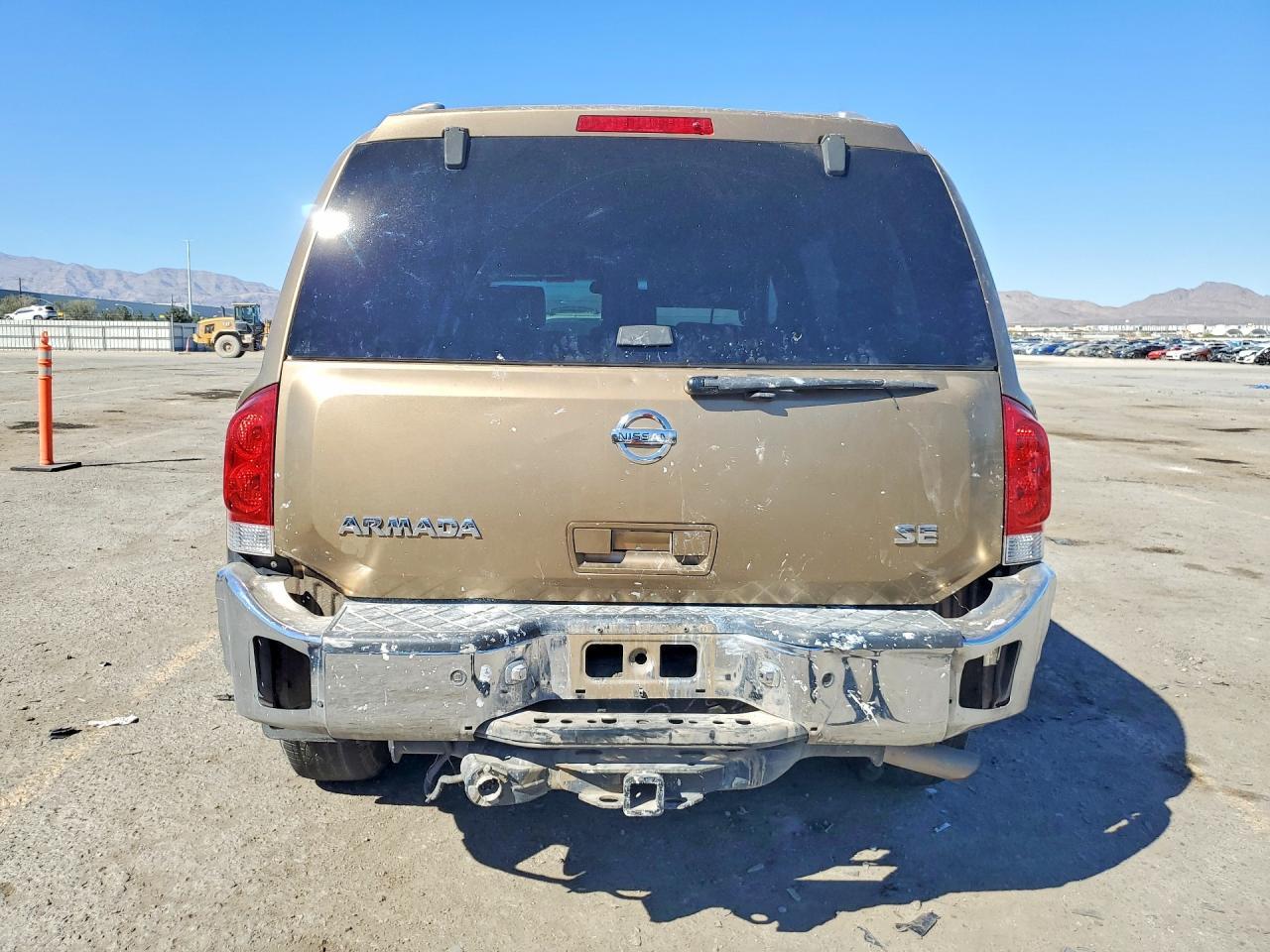 2005 Nissan Armada Se - Фото 6