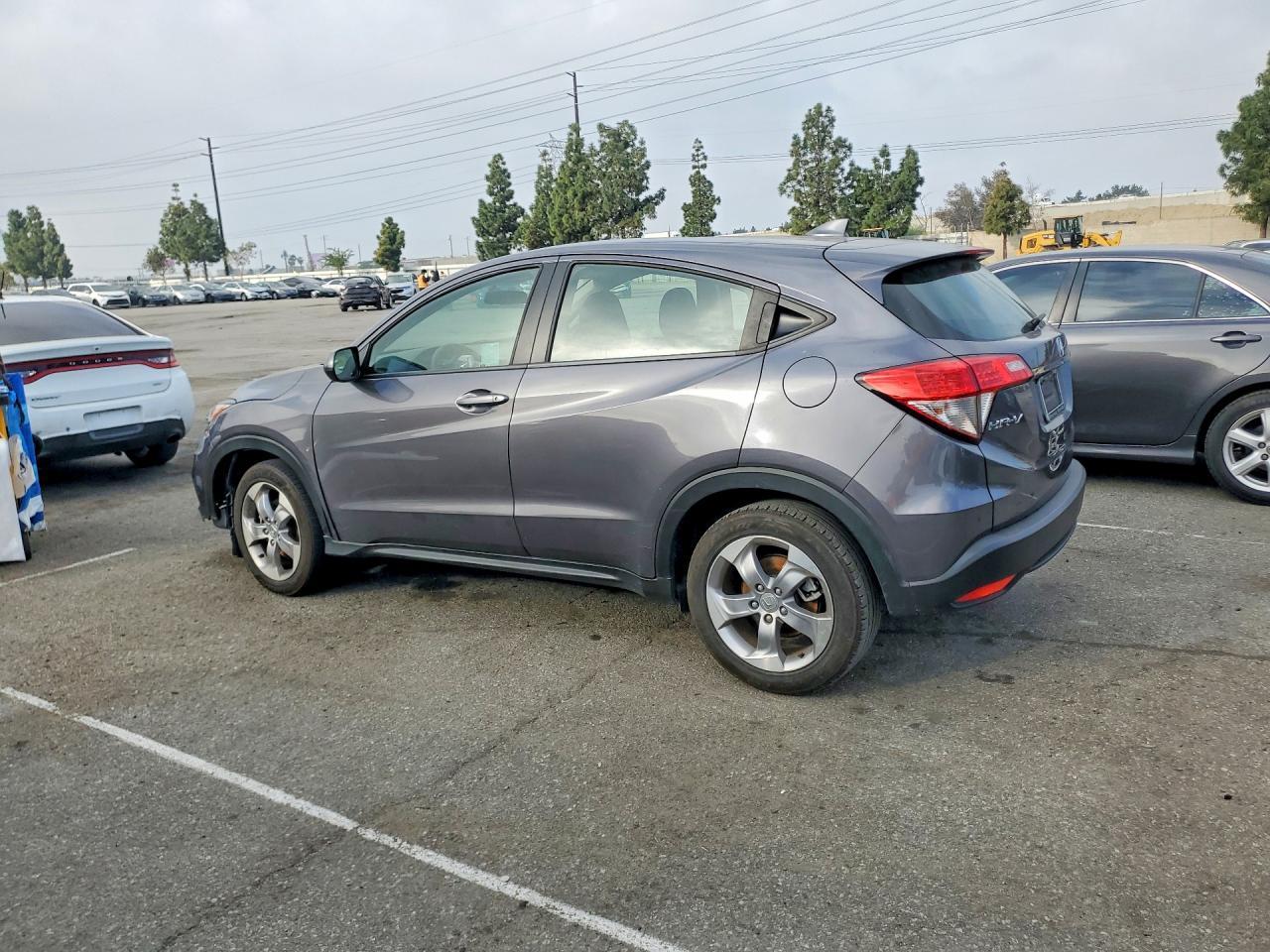 2022 Honda Hr-V Lx - Image 2