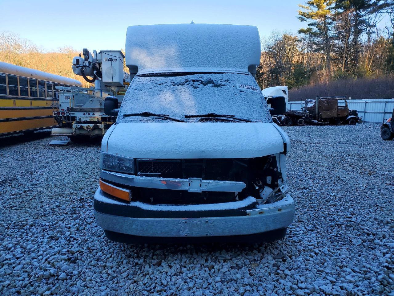 2019 Chevrolet Express - Фото 5