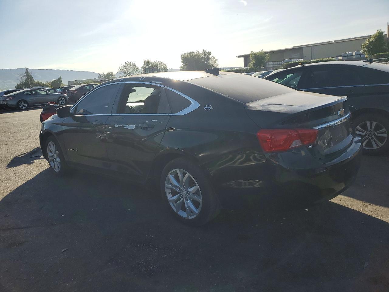 2017 Chevrolet Impala Lt - Image 2