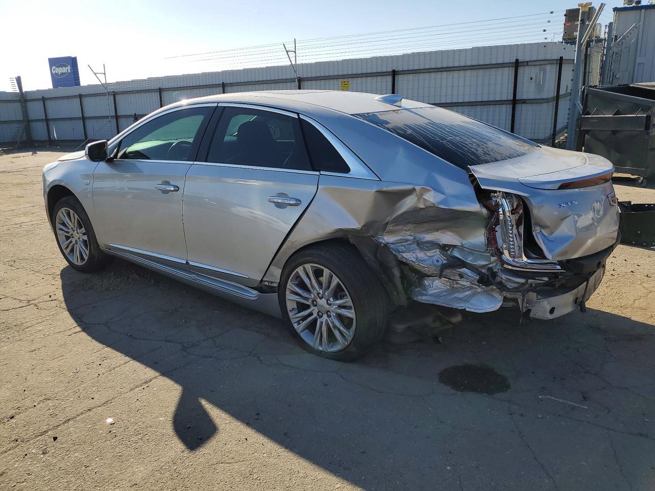 2018 Cadillac Xts Luxury - Фото 2