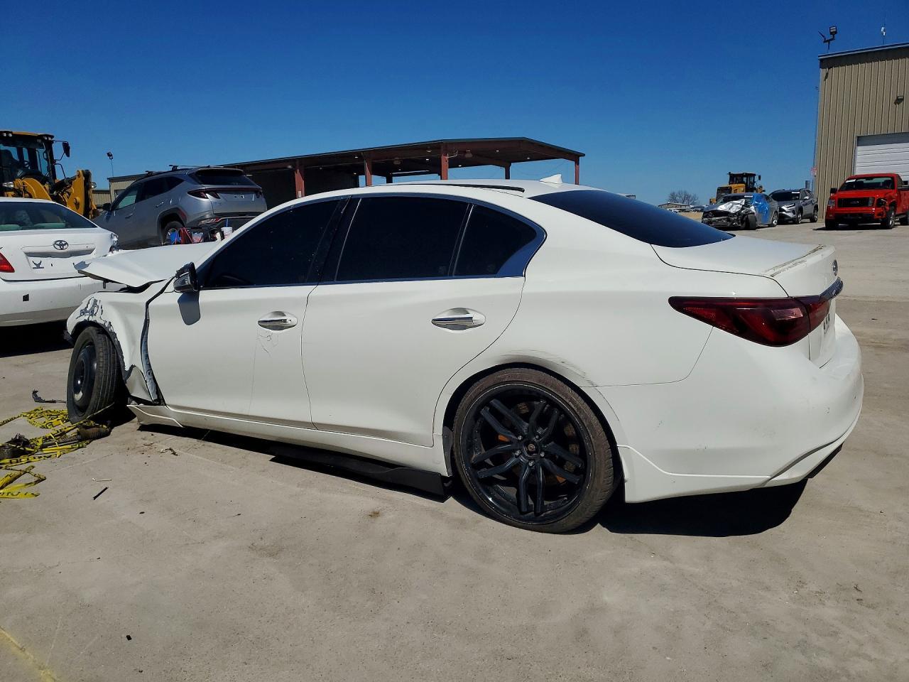 2018 Infiniti Q50 Red Sport 400 - Фото 2