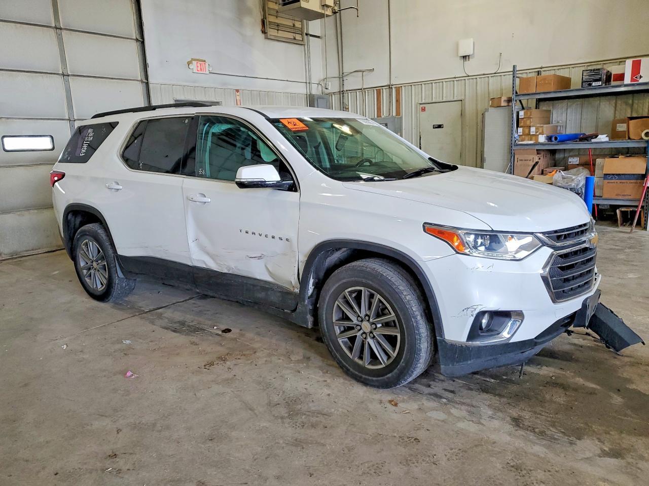 2020 Chevrolet Traverse Lt - Image 4