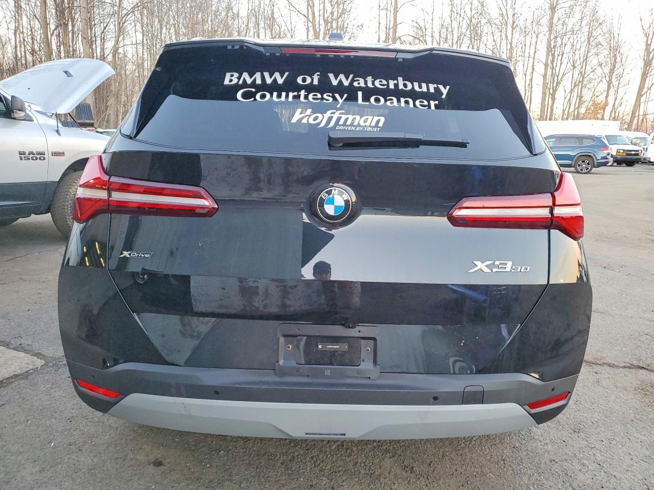2025 BMW X3 30 xDrive - Image 6