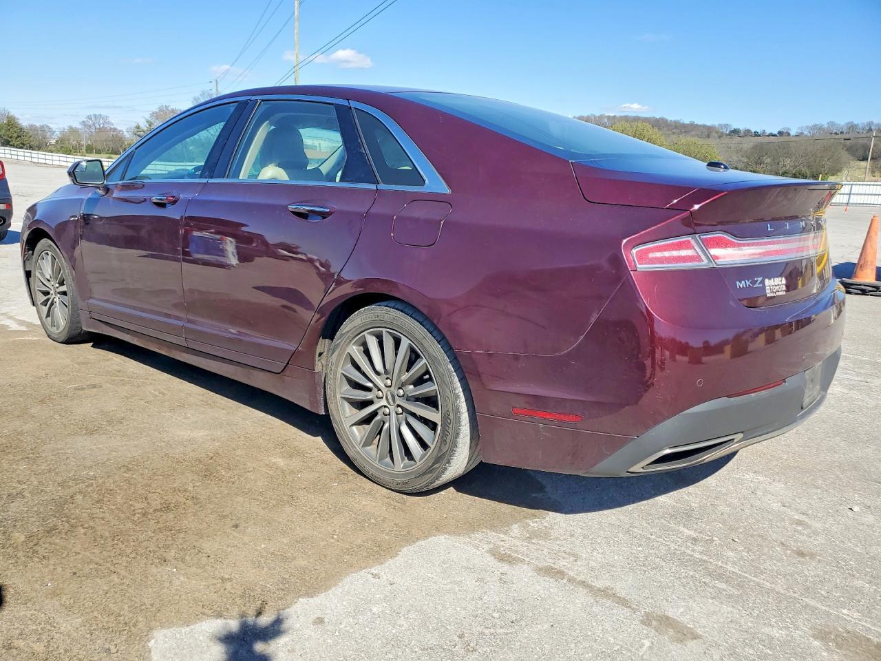2017 Lincoln Mkz Premiere - Фото 2