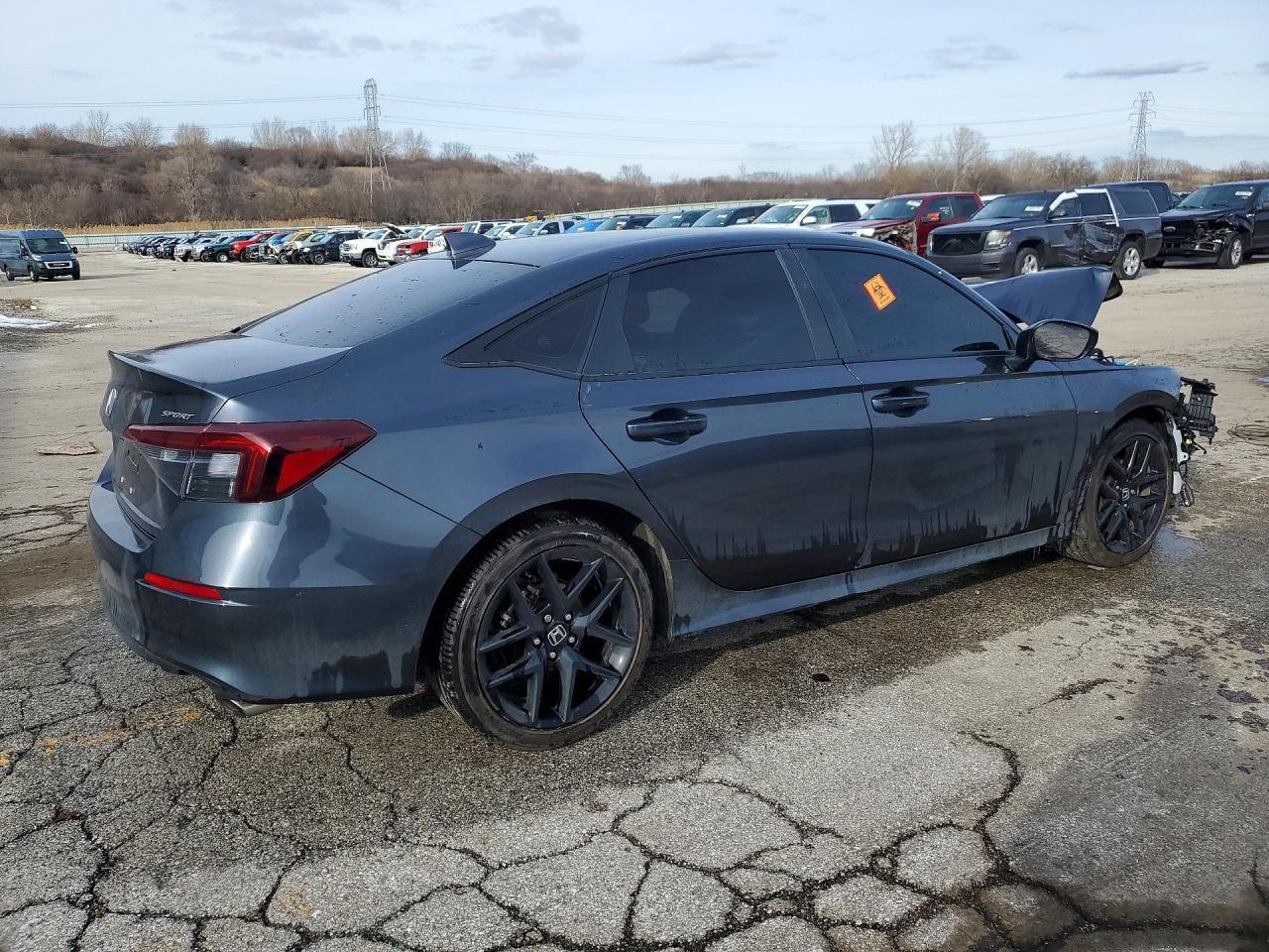 2025 Honda Civic Sport - Фото 3