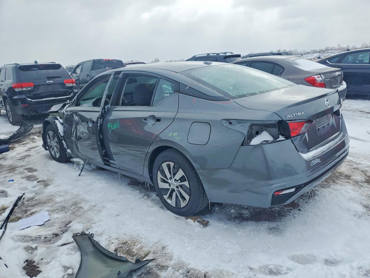 2020 Nissan Altima 2.5 S - Image 2