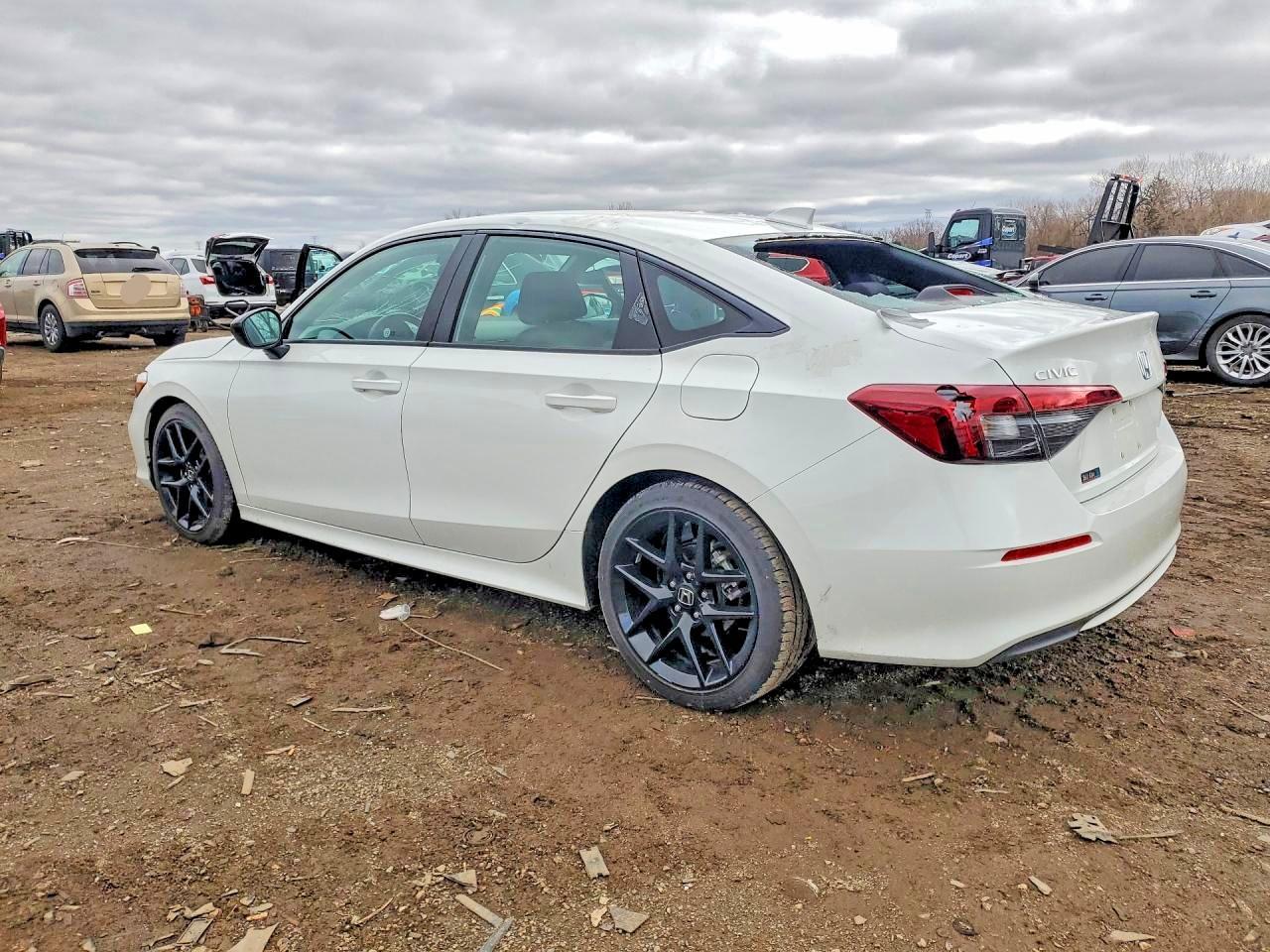 2025 Honda Civic Sport - Фото 2