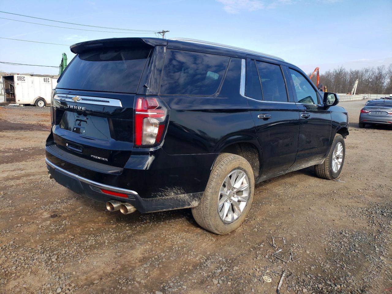 2023 Chevrolet Tahoe K1500 Premier - Фото 3
