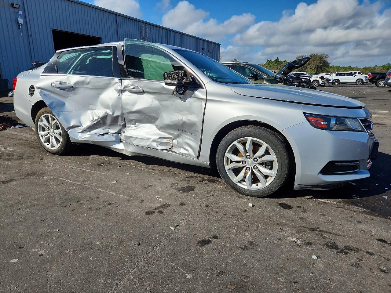 2019 Chevrolet Impala Lt - Фото 4
