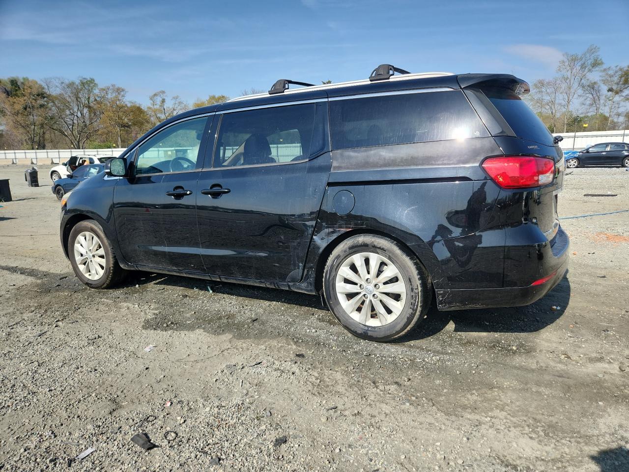 2016 Kia Sedona Ex - Фото 2