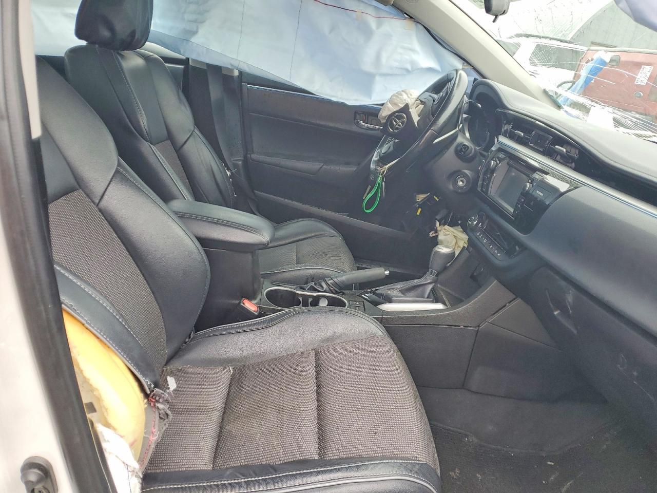 2016 Toyota Corolla S Plus - Image 7