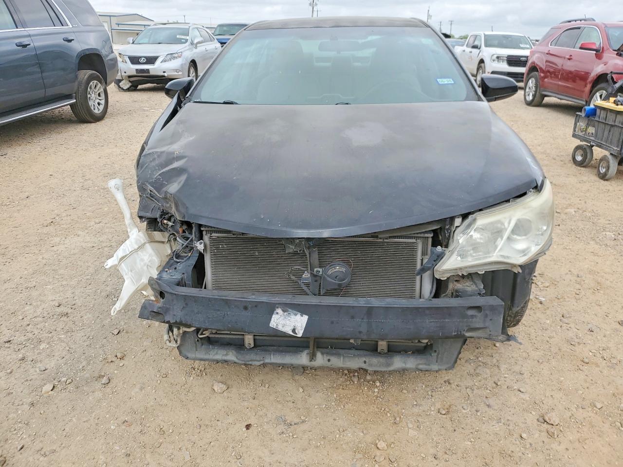 2012 Toyota Camry Le A - Фото 5
