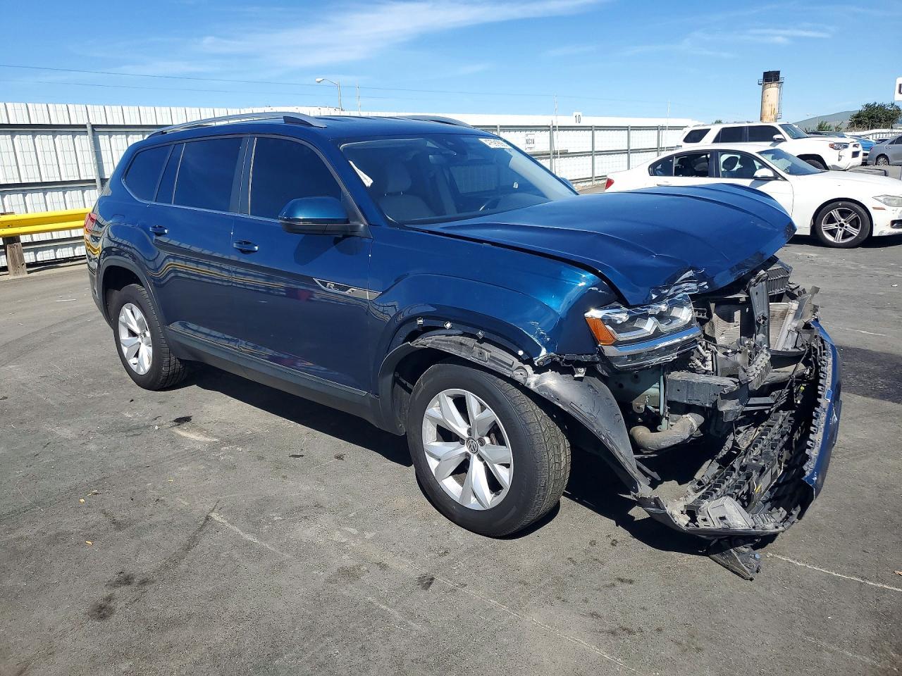 2018 Volkswagen Atlas Se - Image 4
