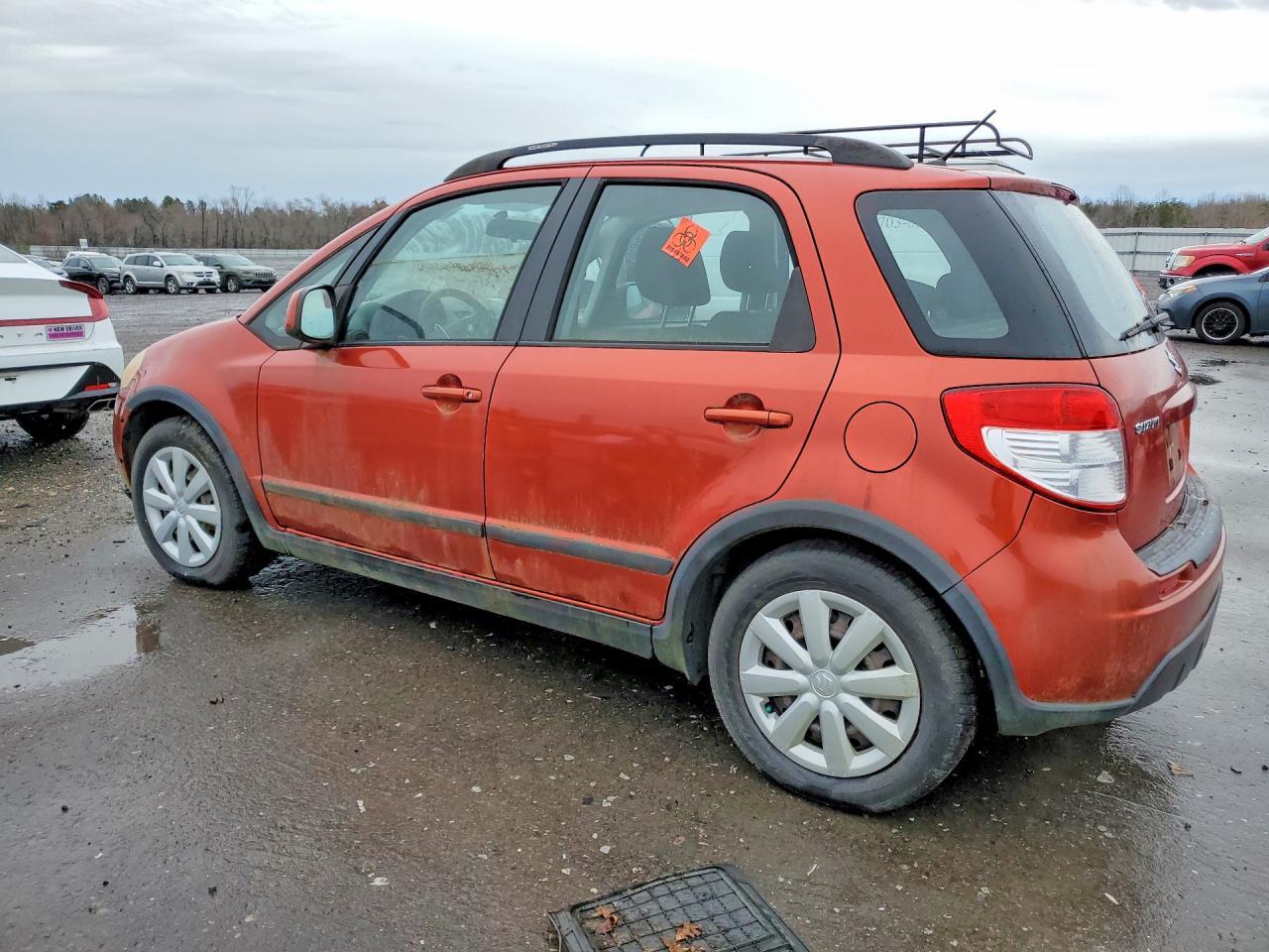 2011 Suzuki Sx4 - Фото 2