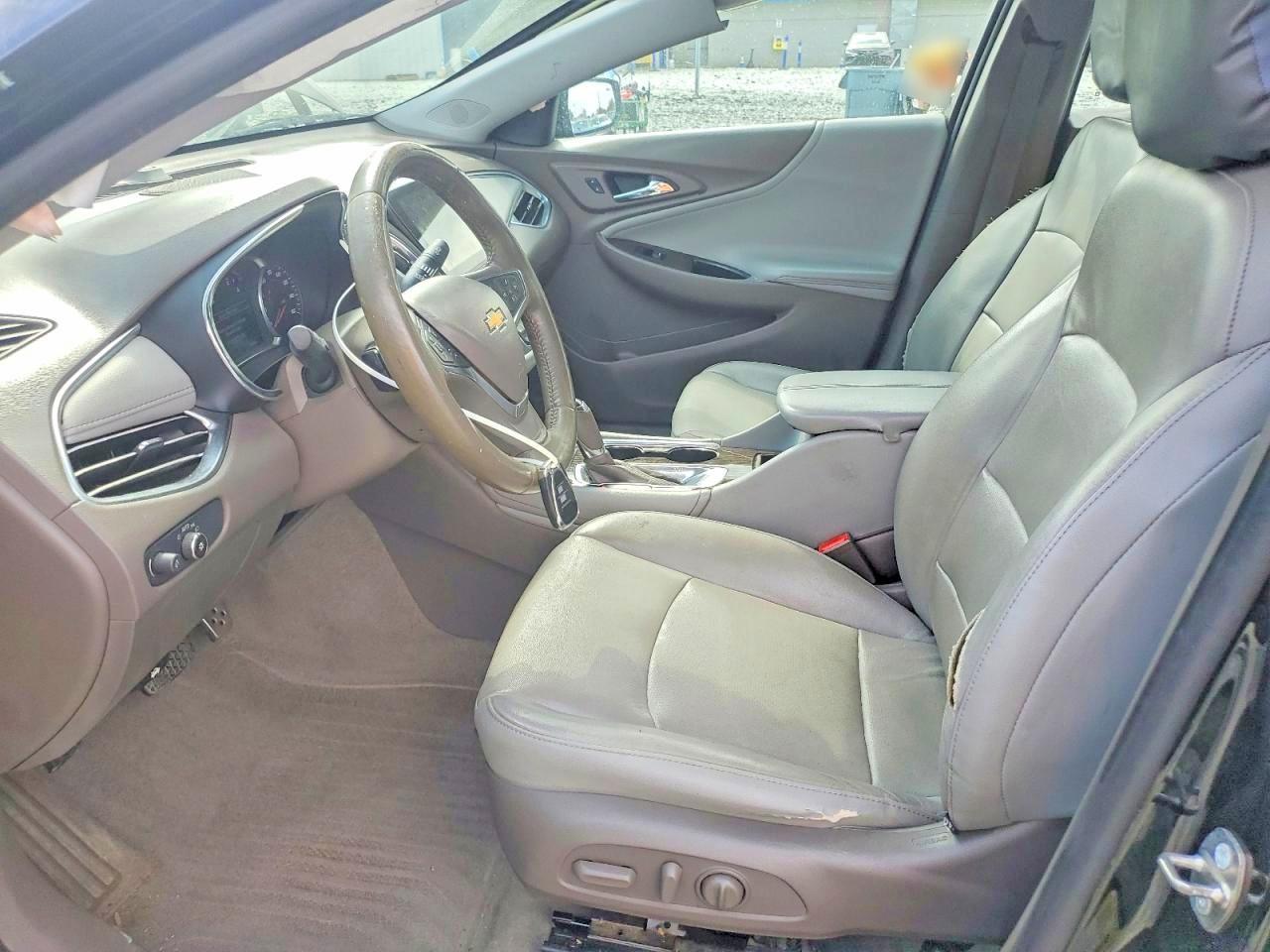 2017 Chevrolet Malibu Premier - Фото 7