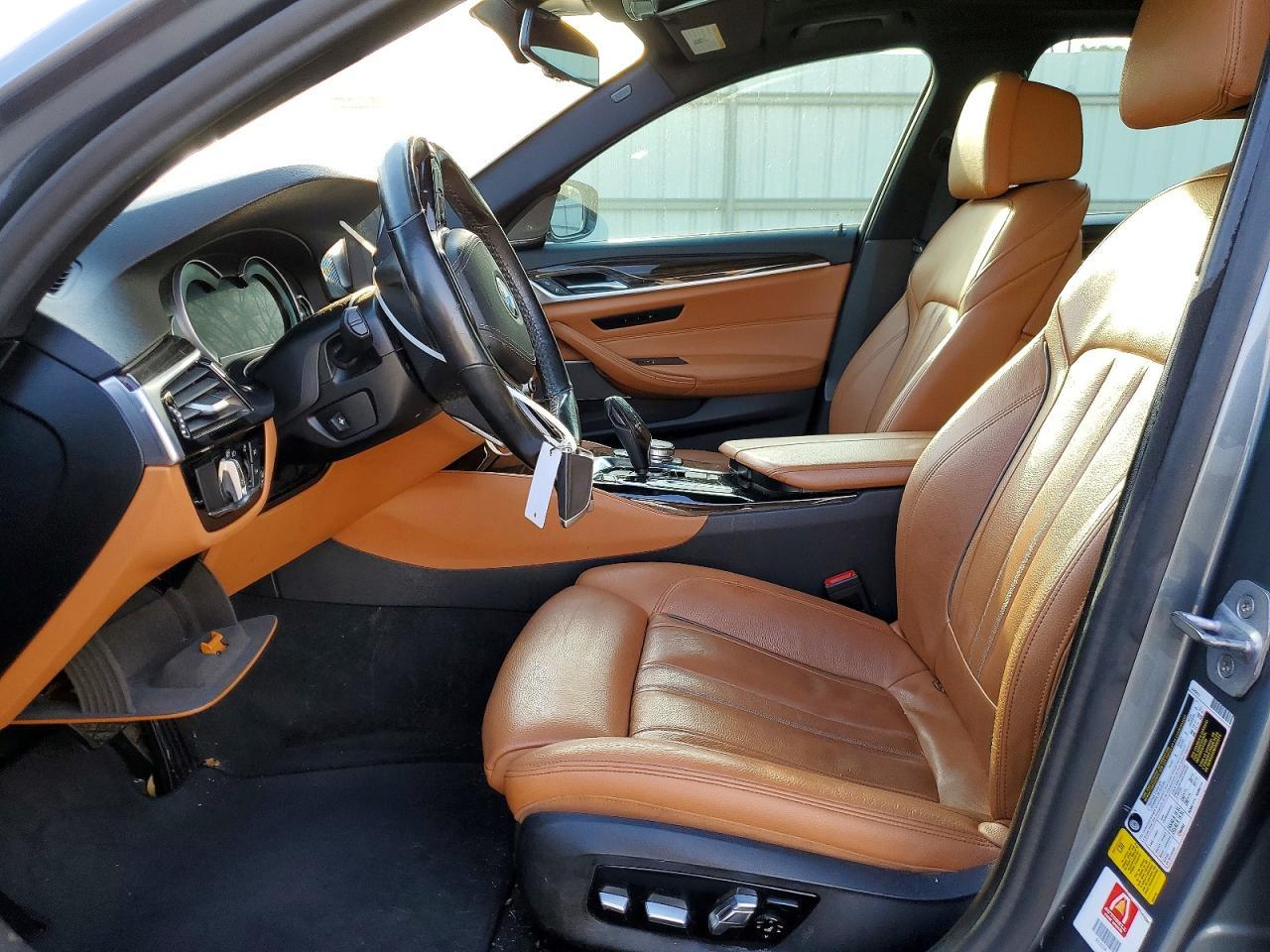 2019 BMW 530 I - Фото 7