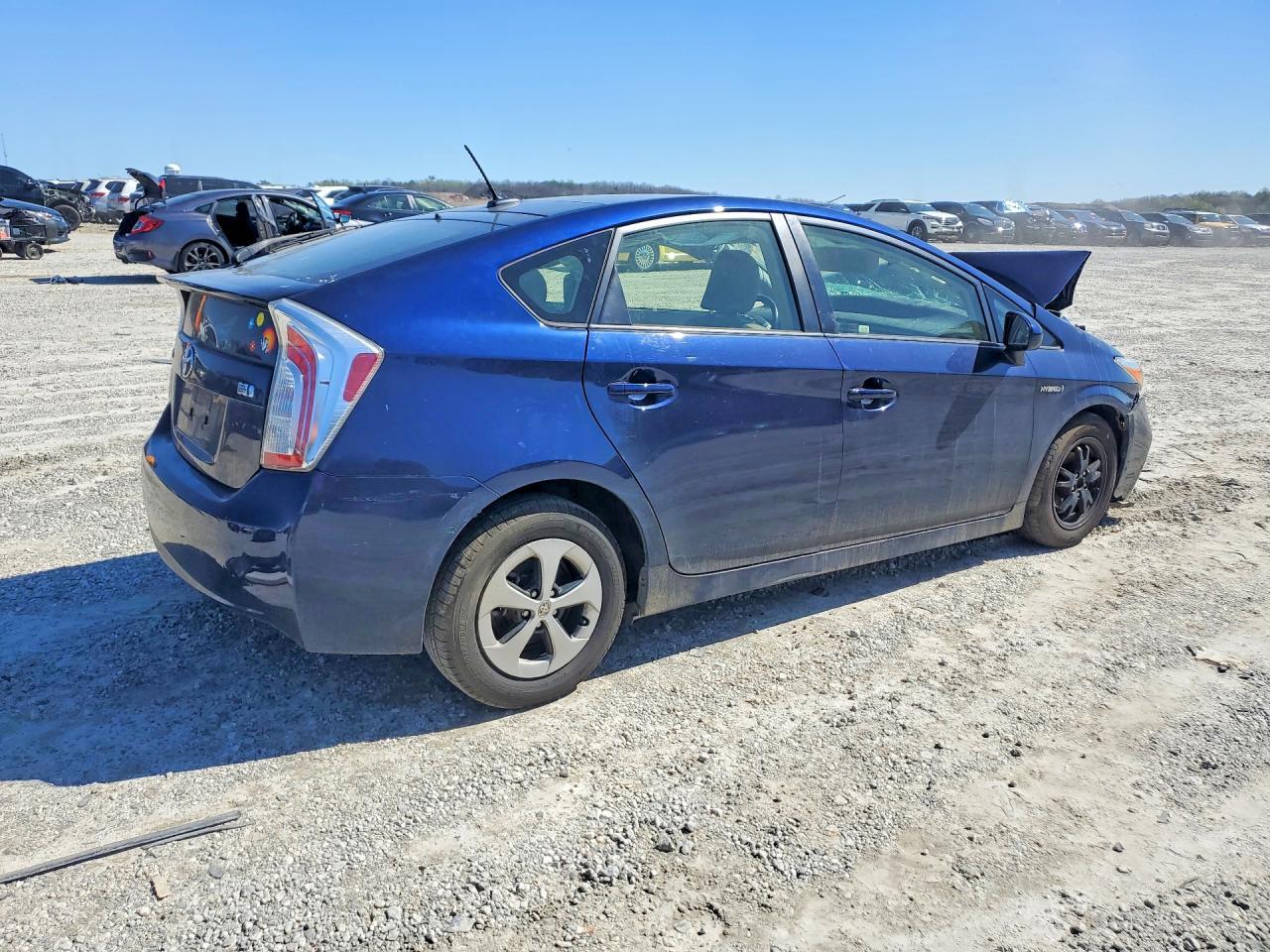 2013 Toyota Prius Four - Фото 3