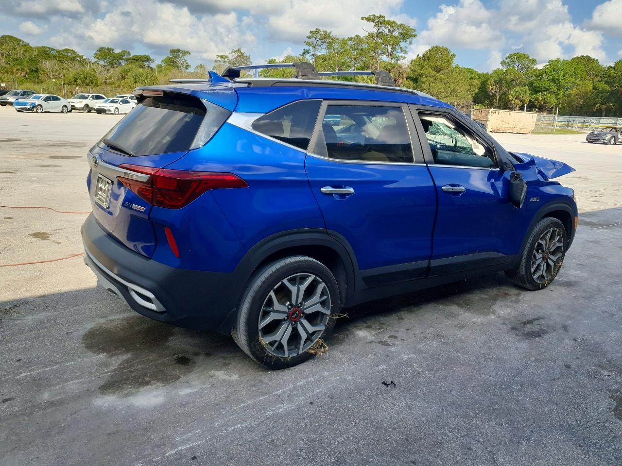 2021 Kia Seltos Sx Turbo - Фото 3
