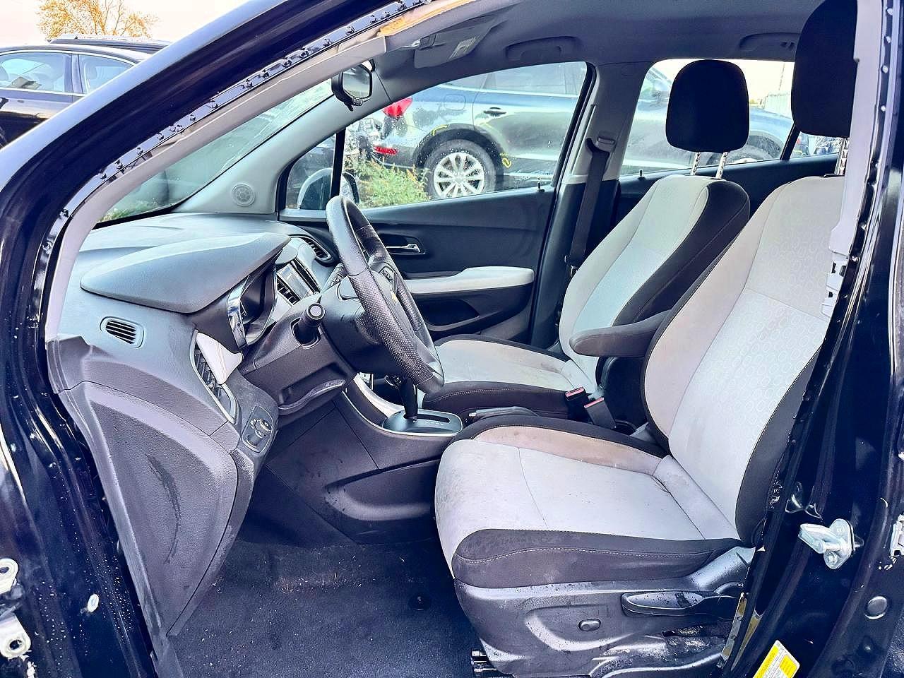 2020 Chevrolet Trax Ls - Фото 5