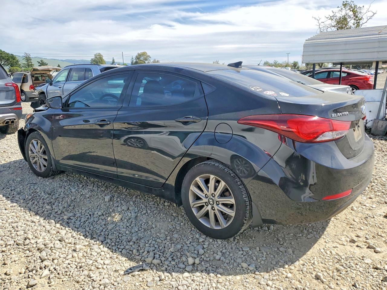 2016 Hyundai Elantra Se - Image 2