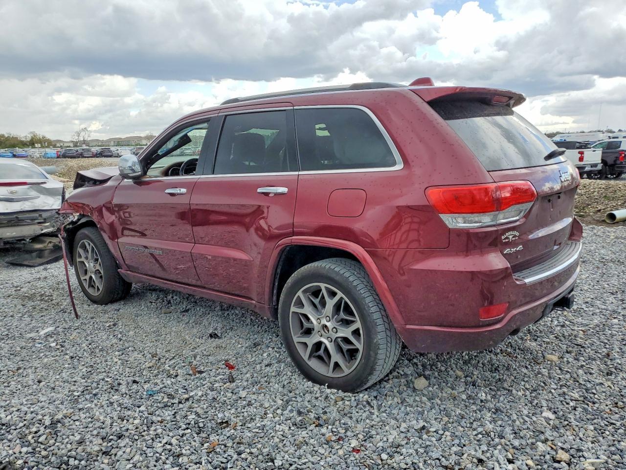 2020 Jeep Grand Cherokee Overland - Фото 2