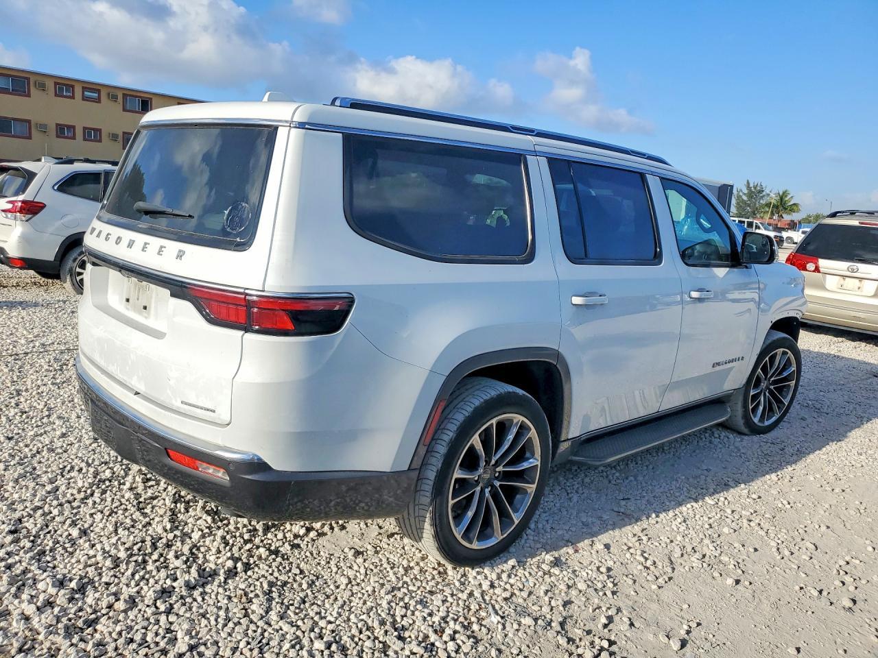 2022 Jeep Wagoneer Series Ii - Фото 3