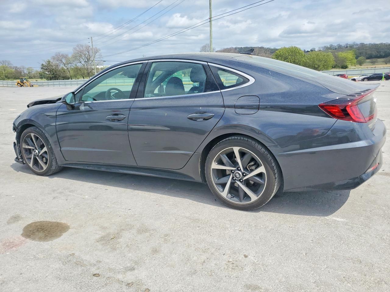 2021 Hyundai Sonata Sel Plus - Image 2