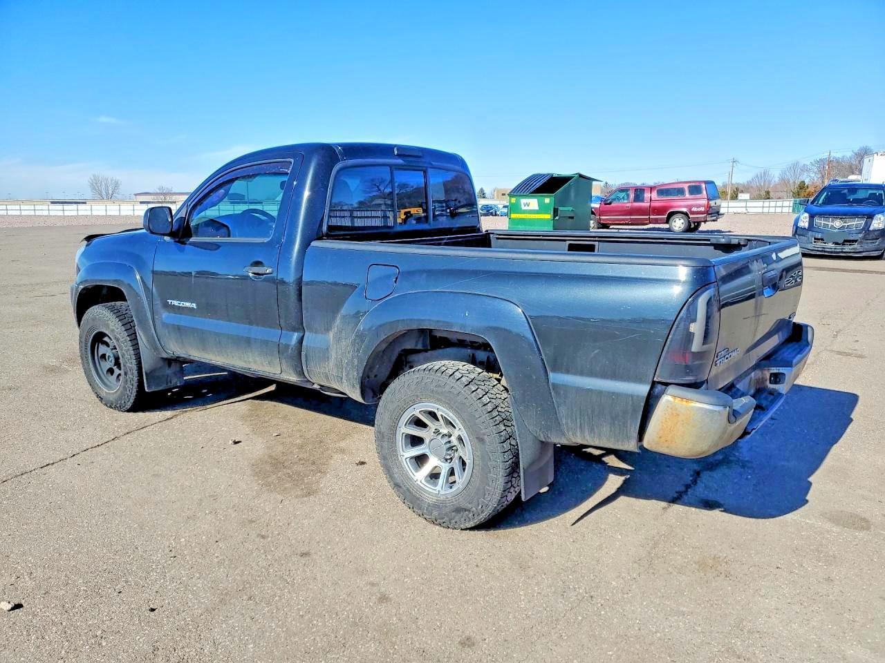 2010 Toyota Tacoma Base - Фото 2
