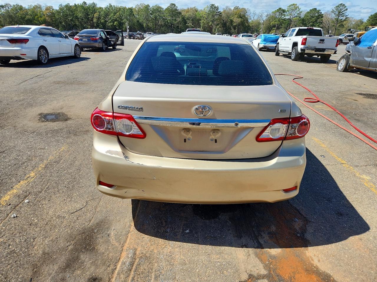 2012 Toyota Corolla Le - Фото 6