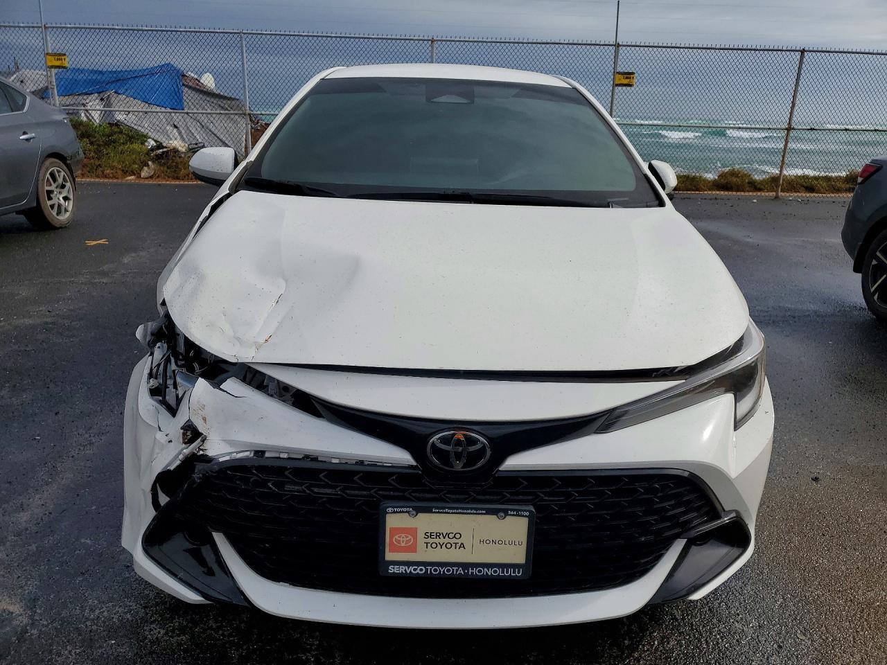 2024 Toyota Corolla Hatchback Se - Image 5