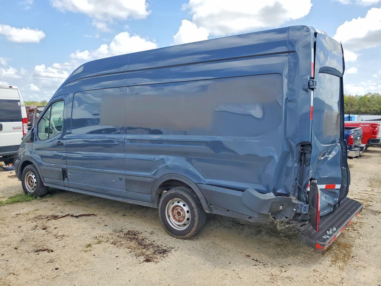 2020 Ford Transit T-250 - Фото 2