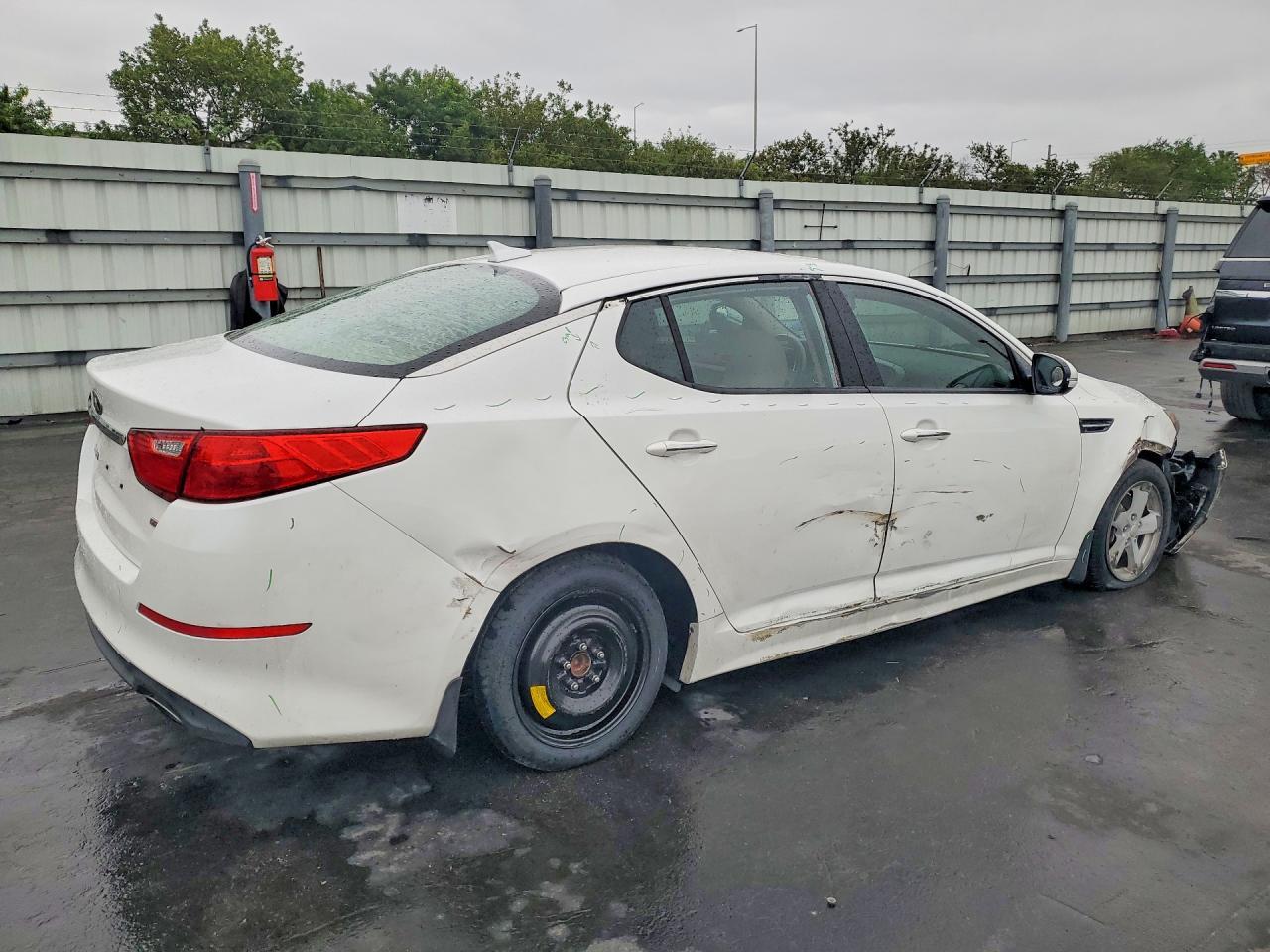 2015 Kia Optima Lx - Image 3