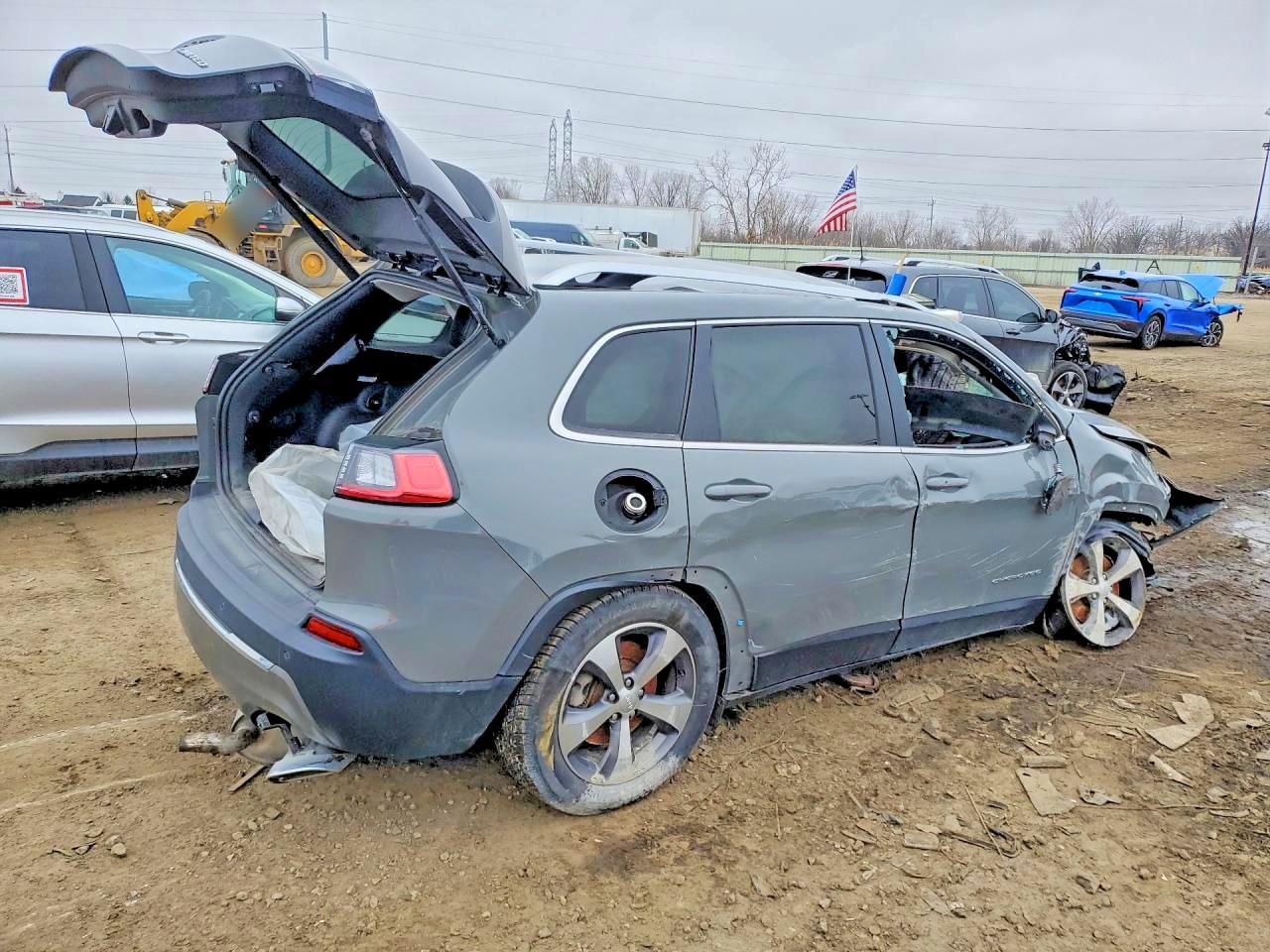 2020 Jeep Cherokee Limited - Фото 3