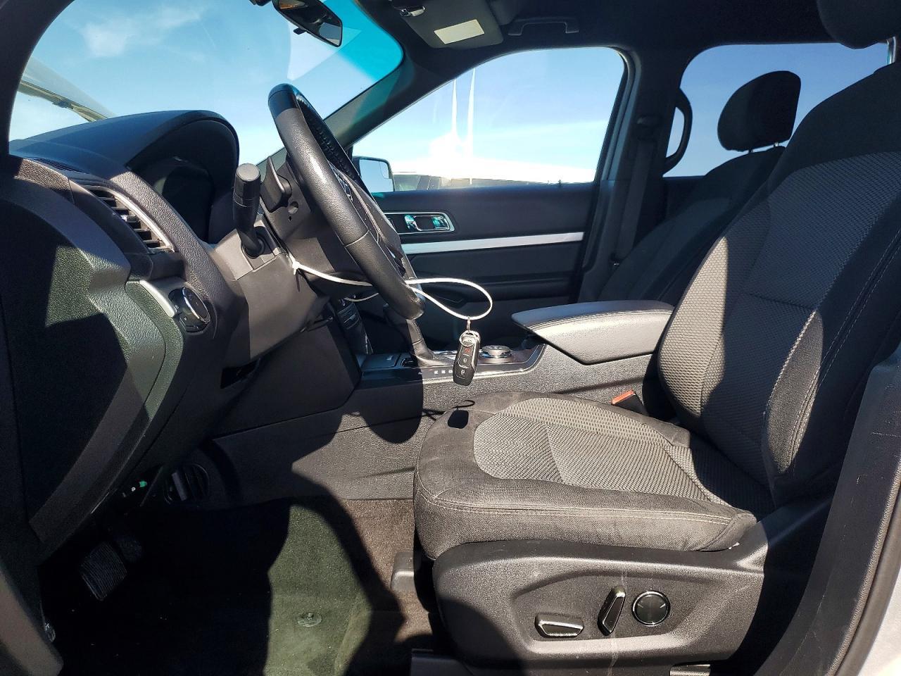2016 Ford Explorer Xlt - Фото 7