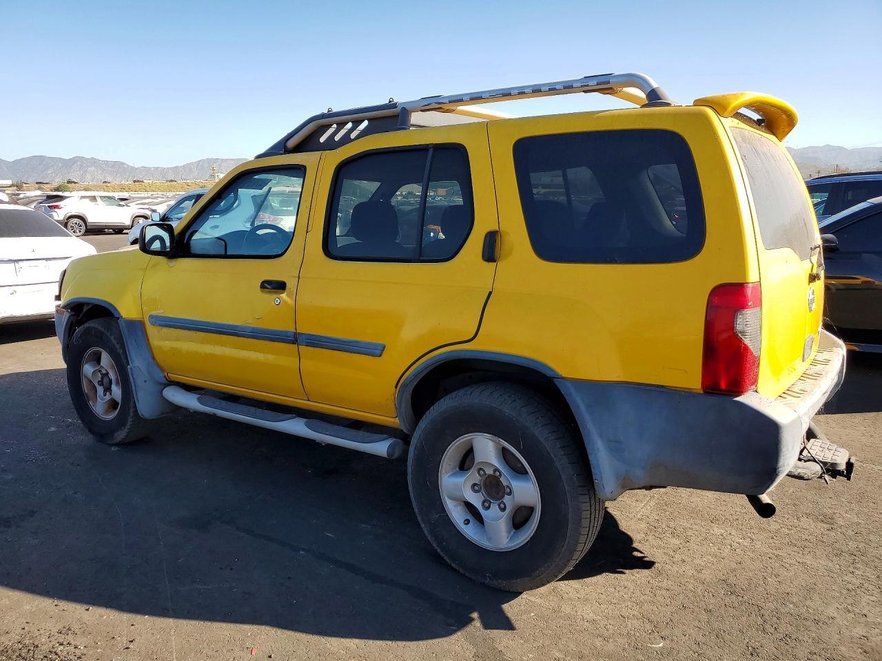 2002 Nissan Xterra Xe-V6 - Фото 2