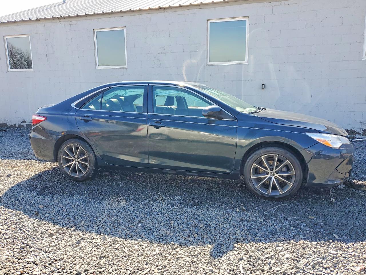 2017 Toyota Camry Xse - Image 4