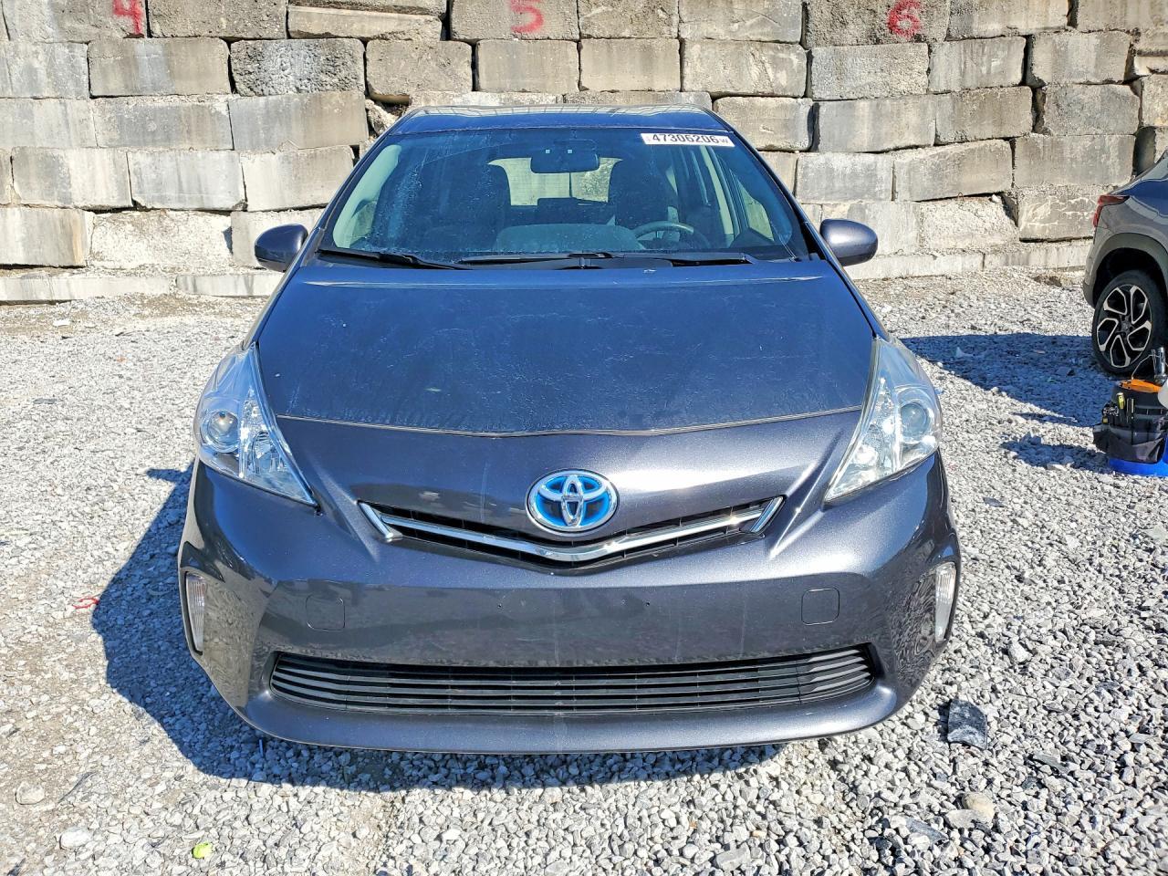 2012 Toyota Prius V Two - Image 5