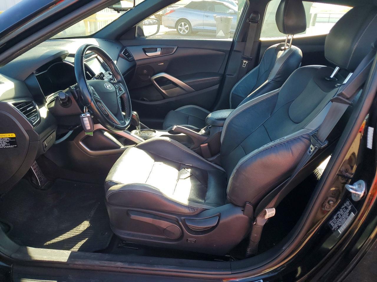 2016 Hyundai Veloster Turbo - Фото 7