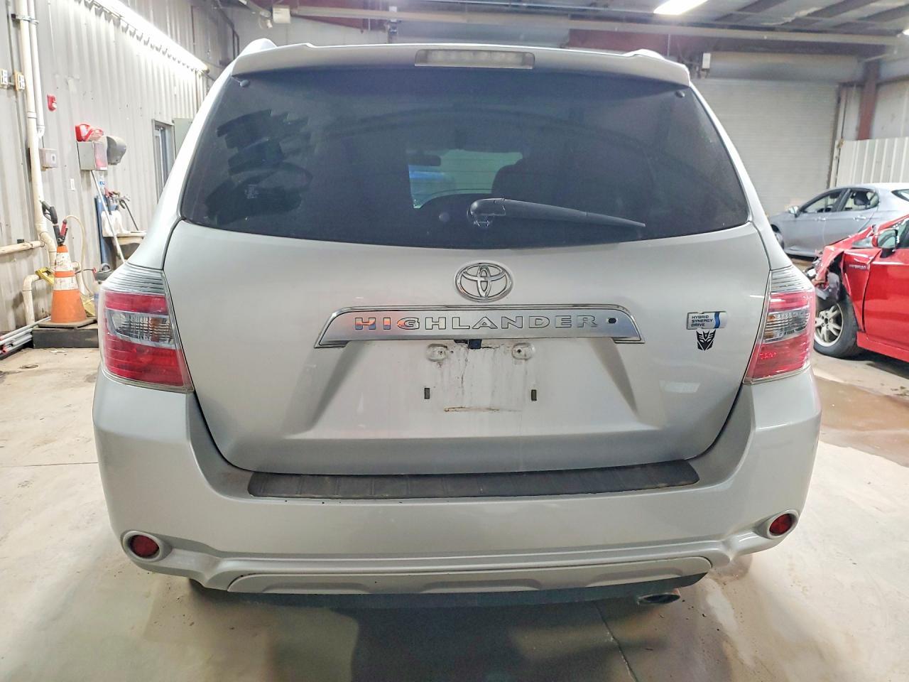 2010 Toyota Highlander Hybrid Base - Фото 6