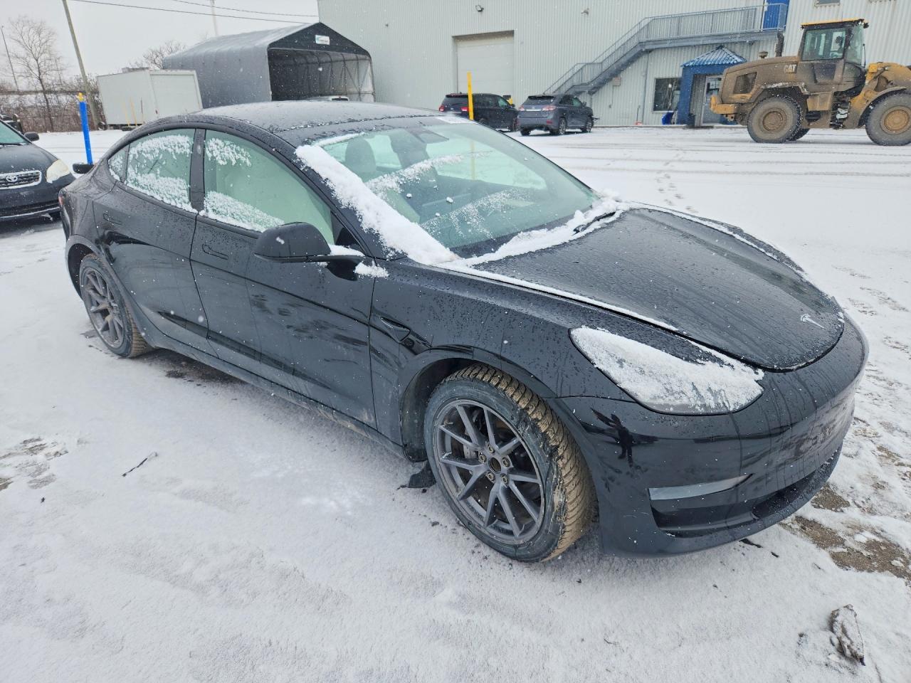 2022 Tesla Model 3 - Фото 4