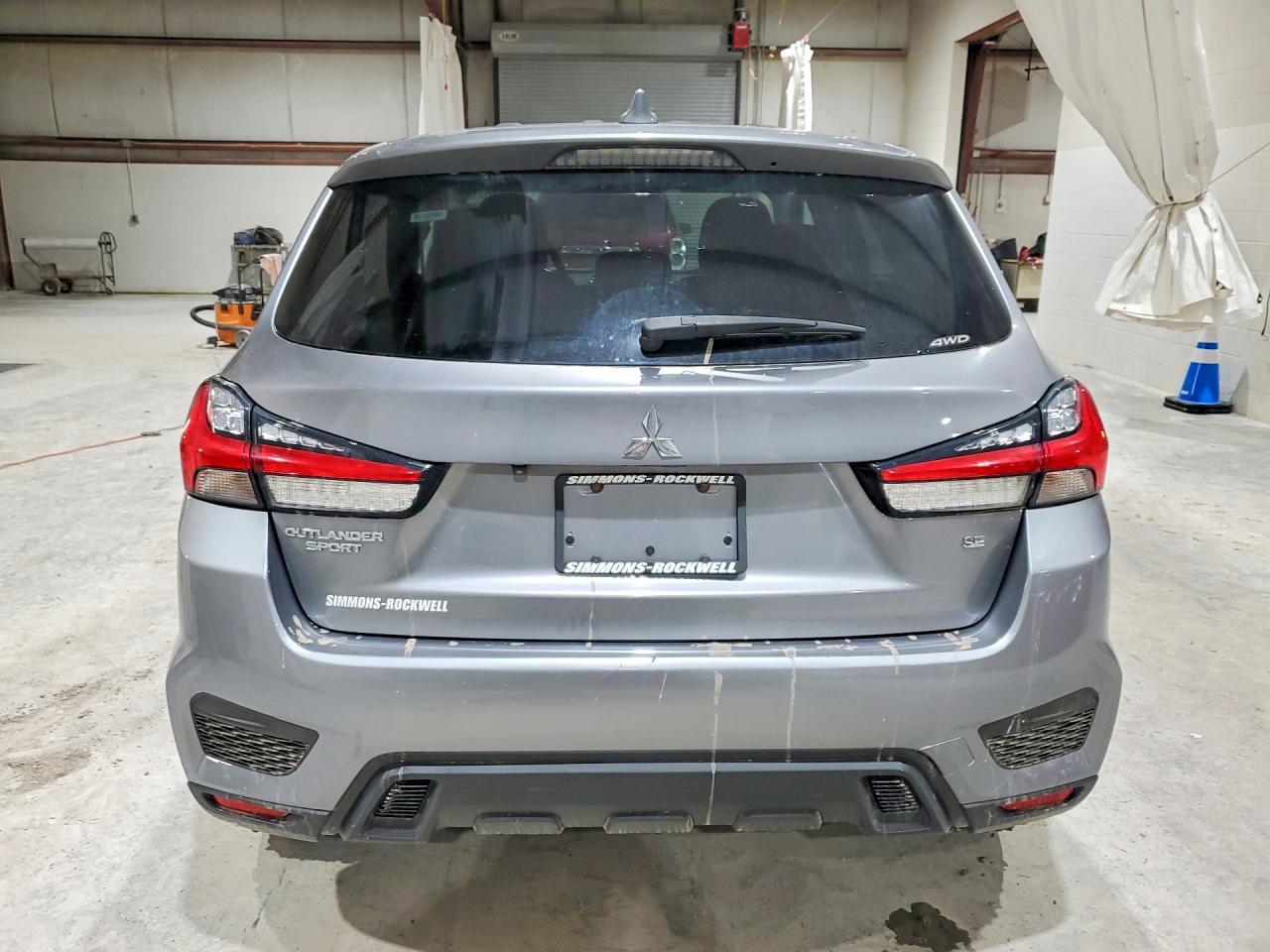 2021 Mitsubishi Outlander Sport Es - Фото 6