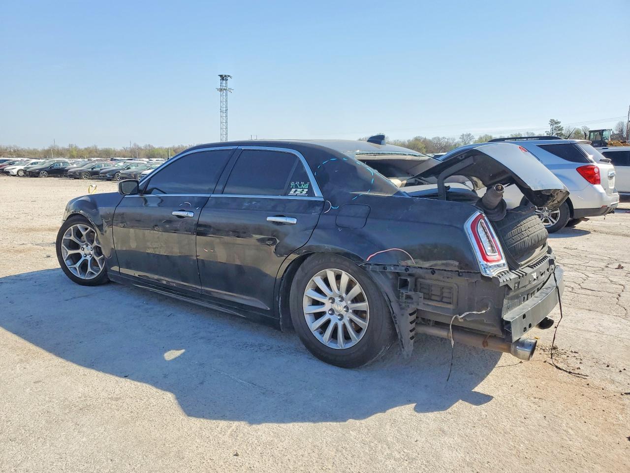 2019 Chrysler 300C - Image 2