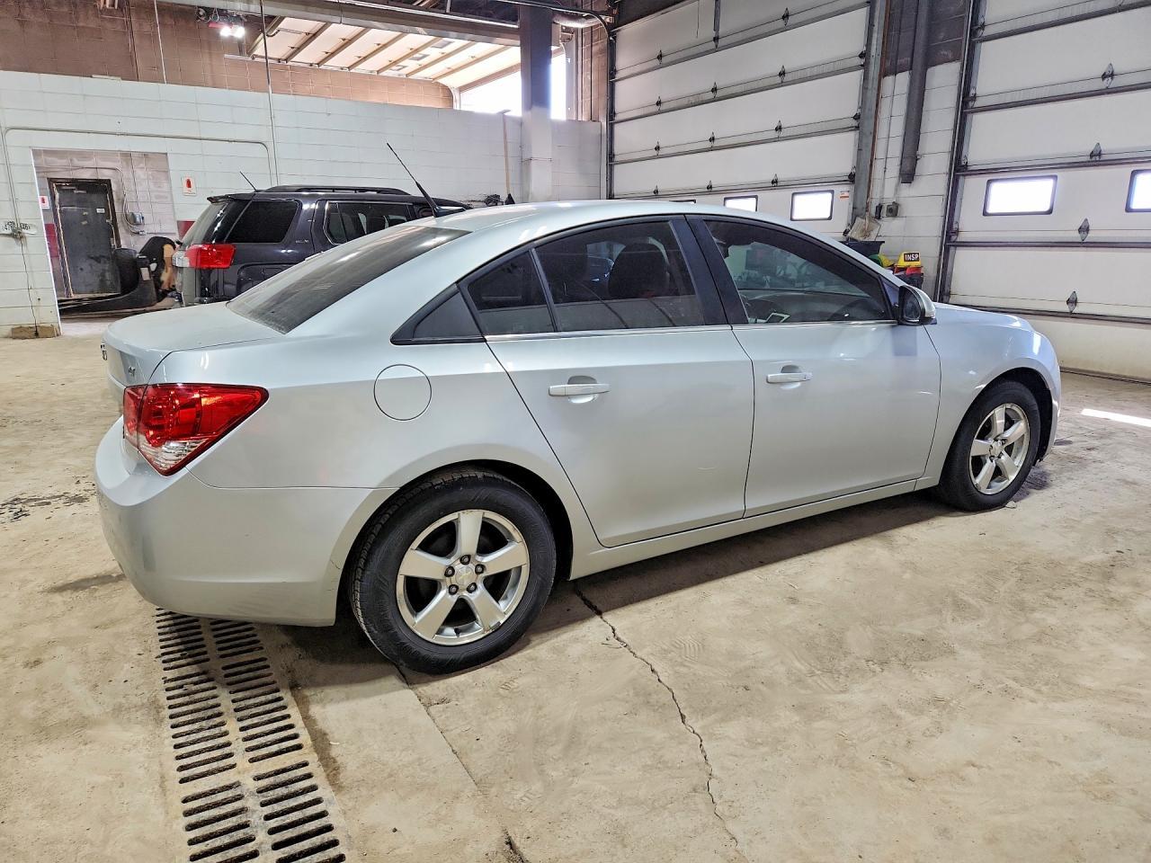 2014 Chevrolet Cruze 1Lt - Image 3